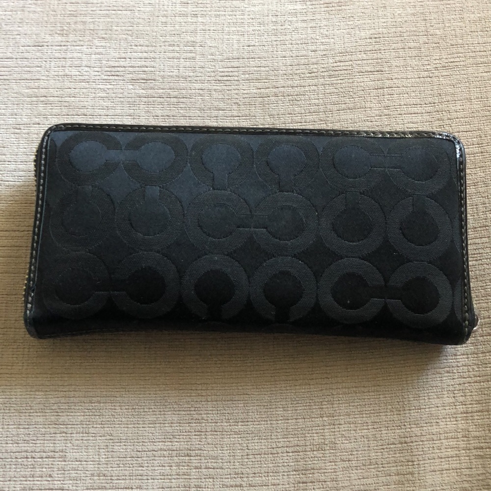 Coach Wallet - Picture 2 of 15